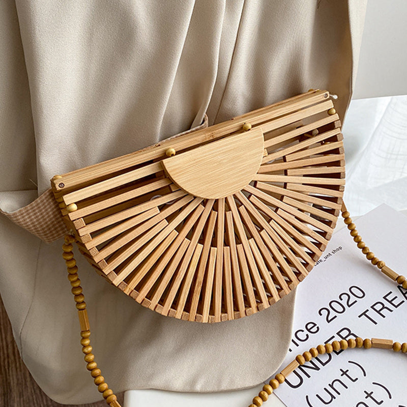 с доставкой Designer 2021 summer Luxury handbag for women shoulder bag semicircle  bamboo woven beach bag Mobile Phone Wallet